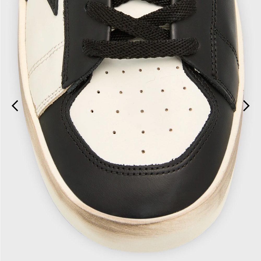 Golden Goose Stardan- Black and White Star Sneakers - Picture 4 of 9